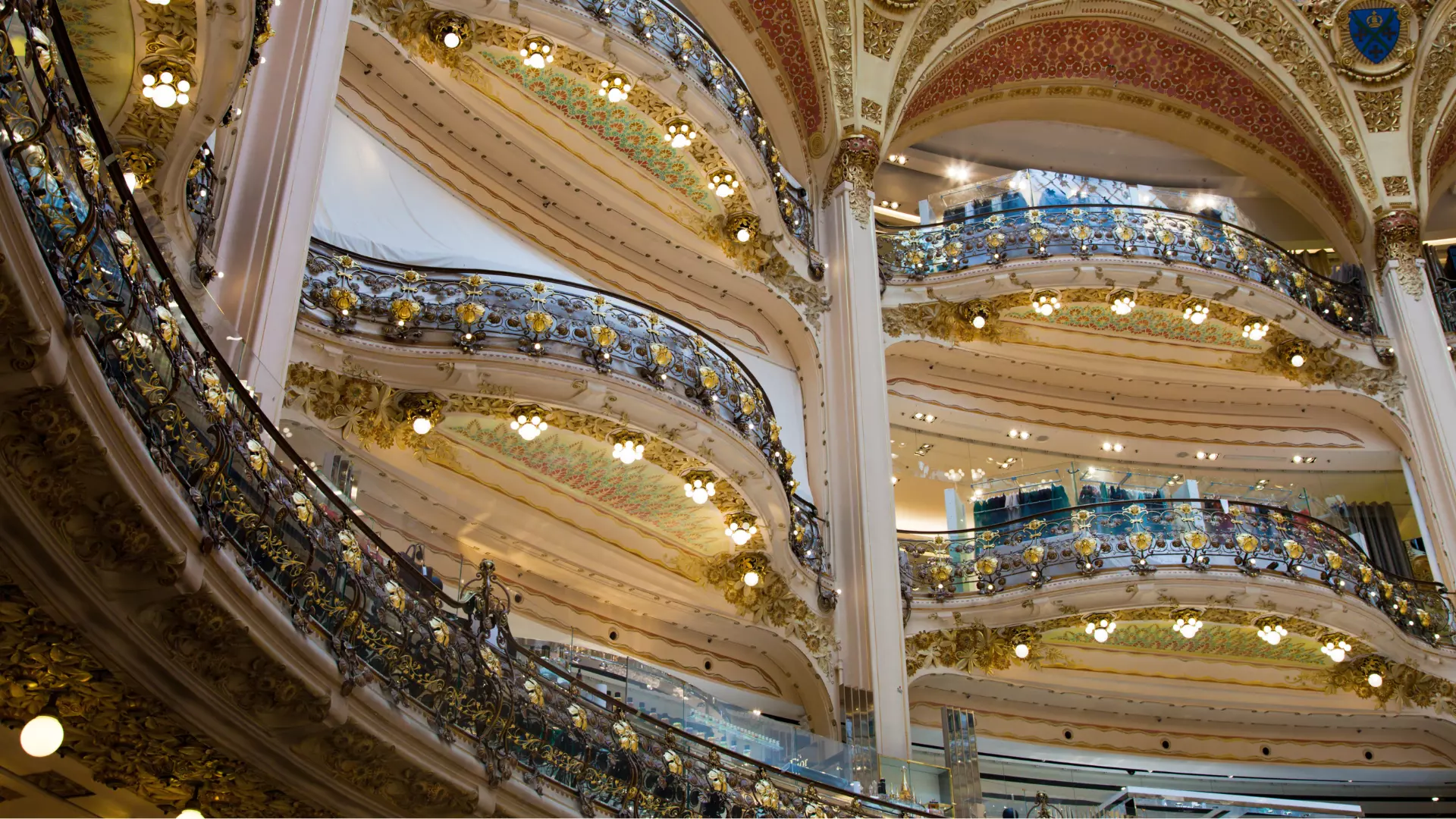 Shopping Paris TN DRIVER LUXURY